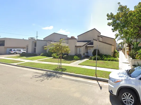 216 Venice Ave APT 1, Huntington Beach, CA 92648