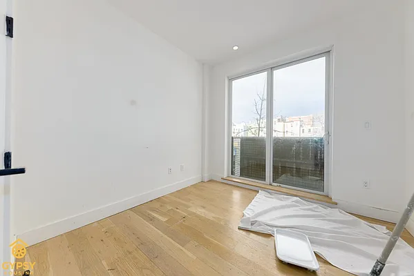 Rented by Gypsy Housing LLC | media 42