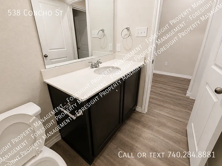 538 Concho St — Photo 5