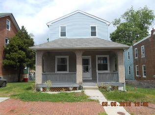 412 9th St, Upland, PA