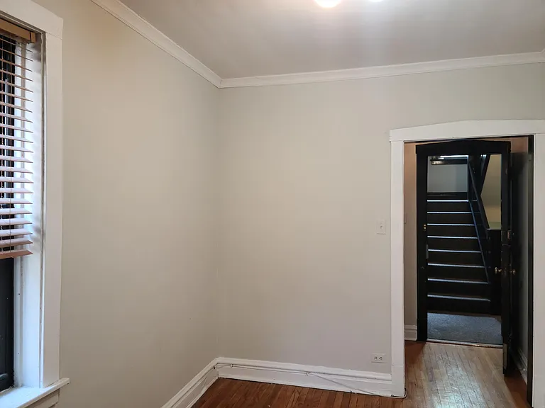 2906 N Seminary Ave #2 — Photo 9