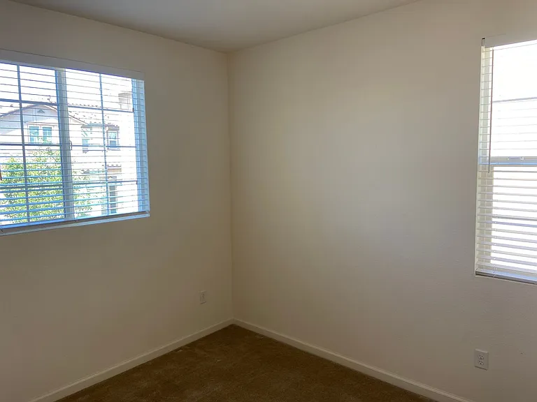 280 Barnhill Dr — Photo 12
