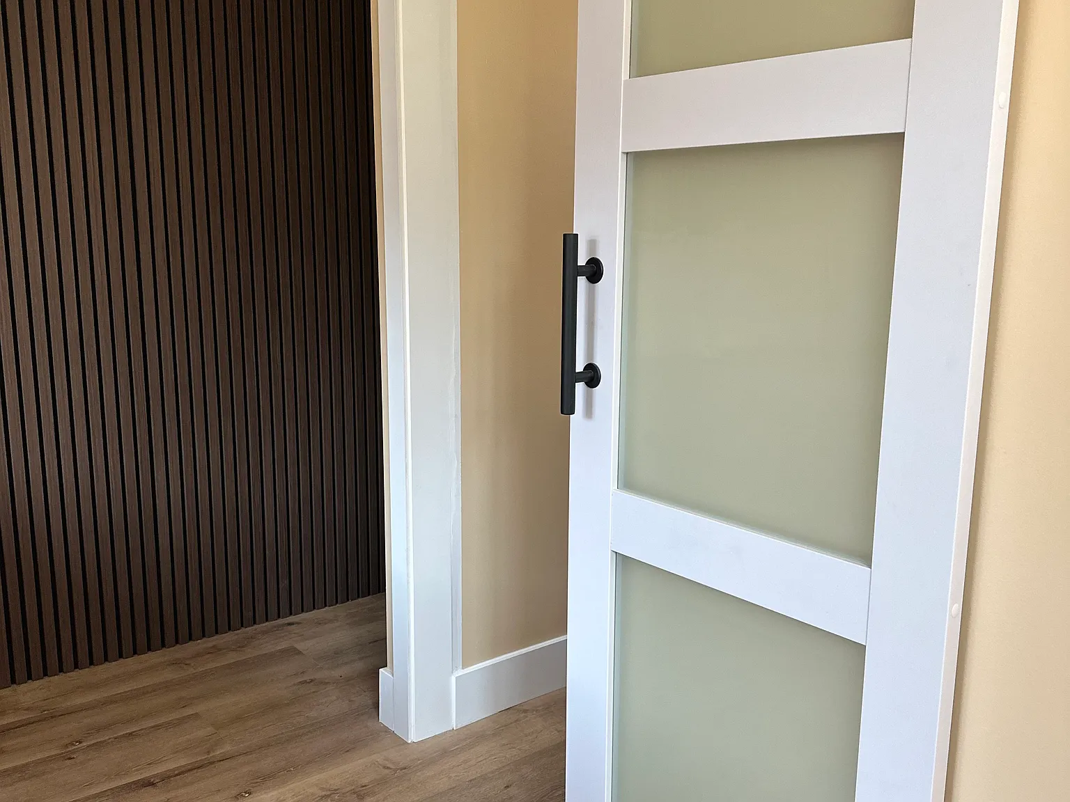352 Clela Ave — Photo 1