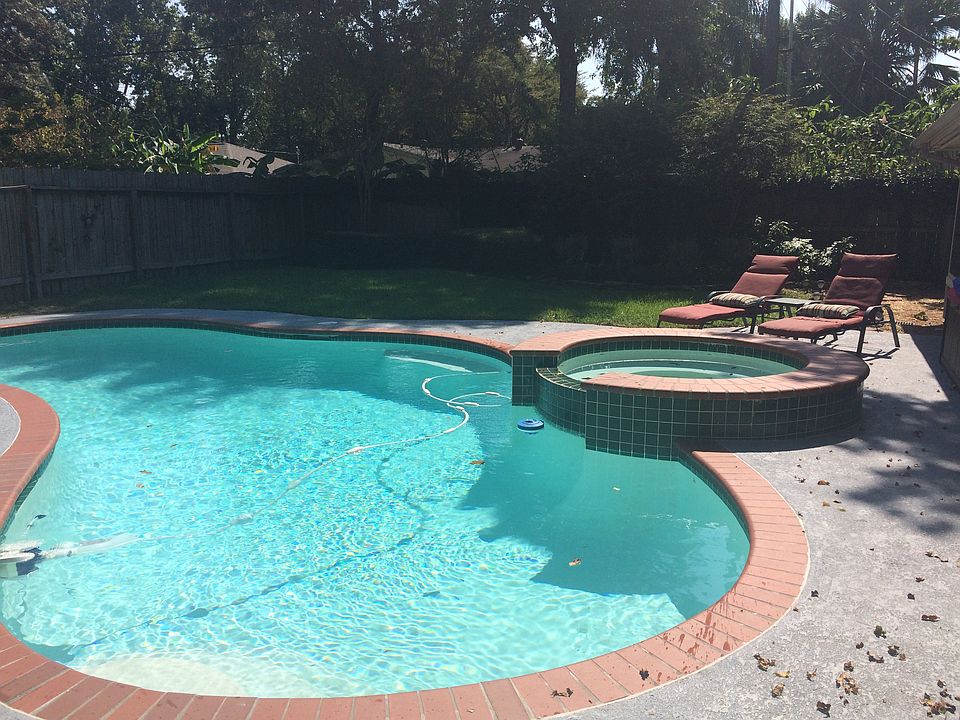 2nd image of 2015 Lamonte Ln