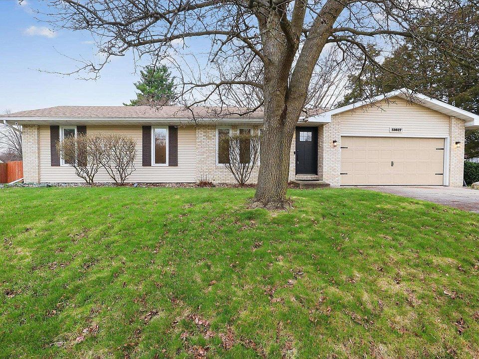 1st image of 53827 Needles Ct