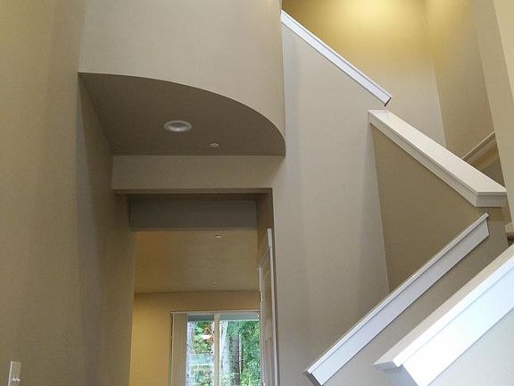 Entry , Staircase