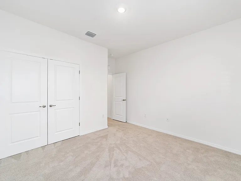 4665 NW 51st Terrace Rd — Photo 30