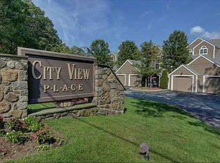 400 Meshanticut Valley Pkwy APT 4, Cranston, RI 02920