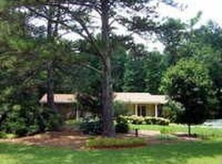 155 Riley Ave, Fayetteville, GA 30214