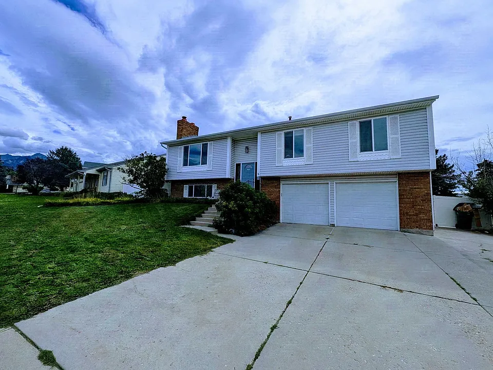 11843 S Cedar Ridge Rd