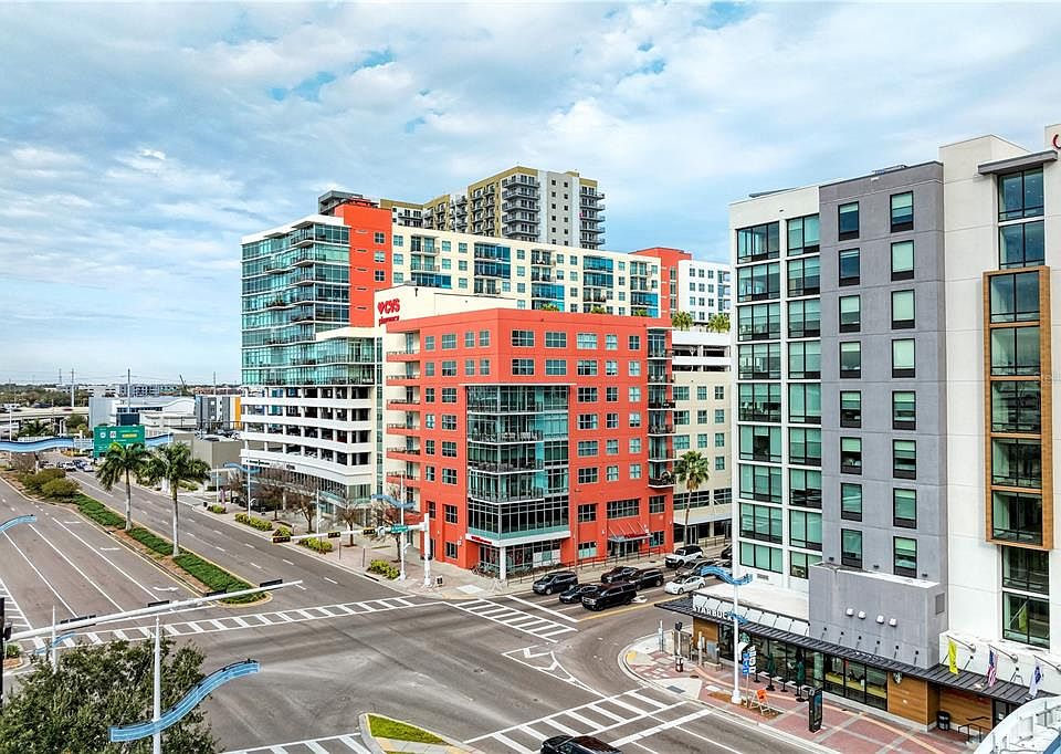1st image of 1120 E KENNEDY BOULEVARD #319