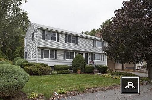 3rd image of 41 Loomis St #39