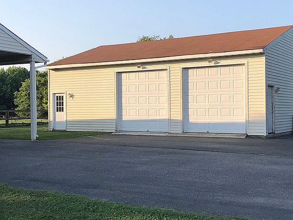 2nd image of 11407 New Farrington Ct