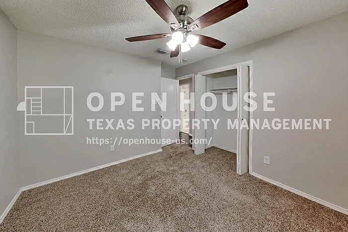 6100 Springwood Dr — Photo 14