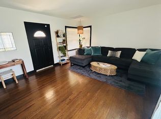 6636 Yarmouth Ave, Reseda, CA 91335