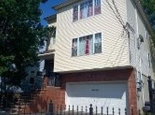 598-600 S 19th St, Newark, NJ 07103