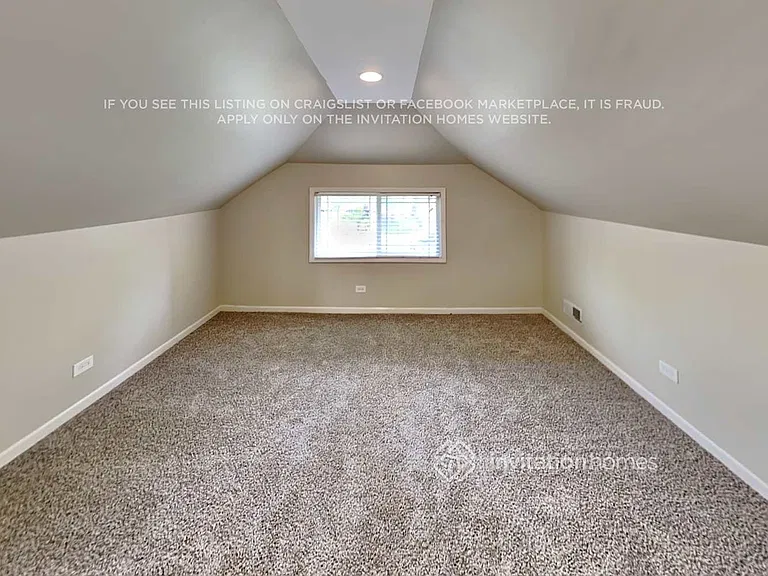 1939 N Sayre Ave — Photo 23