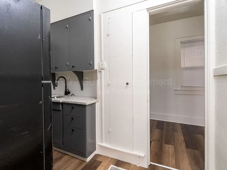 423 N Emporia Ave #2 — Photo 10