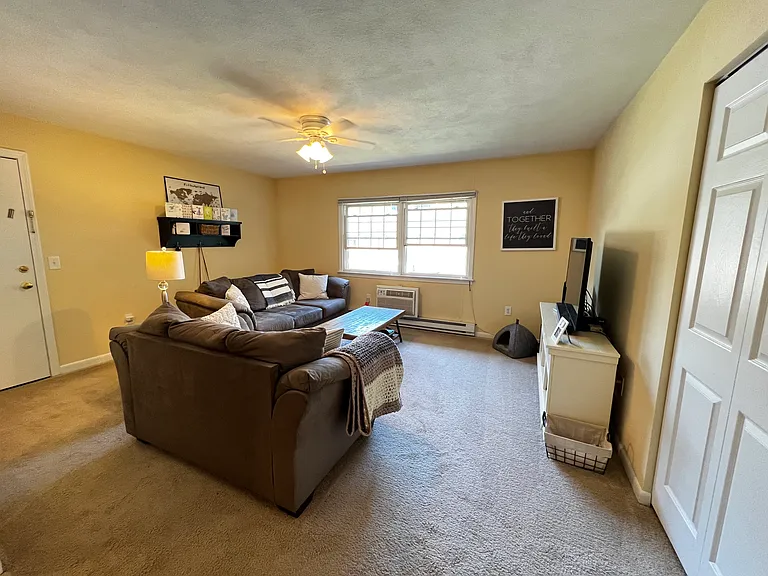 33 Alvarado Avenue — Photo 32