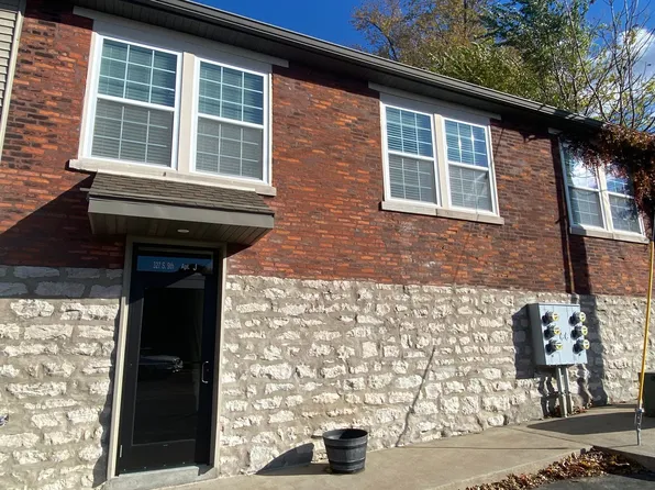 327 S. 8th St. - 330 S. 9th St., 327 S 8th St Unit J, Quincy, IL 62301