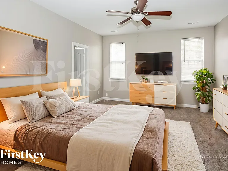 1504 Aries Ln — Photo 11