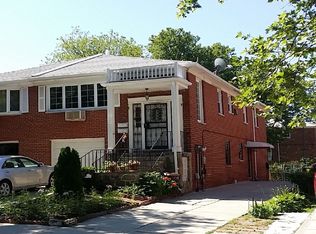 154 17 Ave, Whitestone, NY 11357