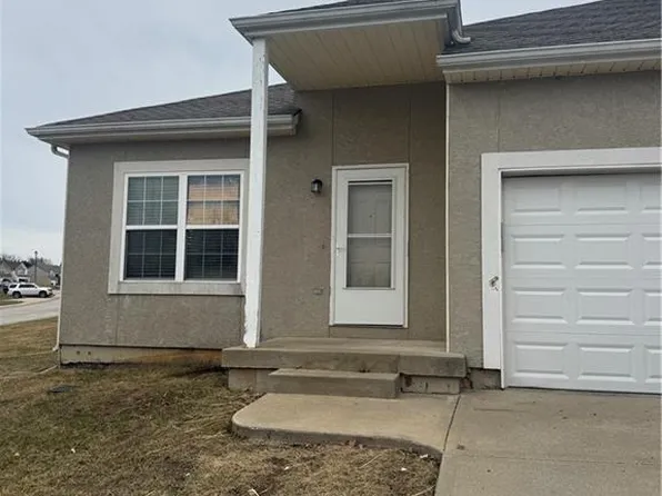 10331 Sloan Ave, Kansas City, KS 66109