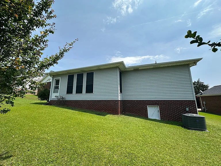 2706 Martha Brooks Ln — Photo 3