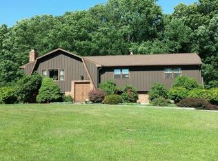 144 Richards Dr, Monroe, CT 06468