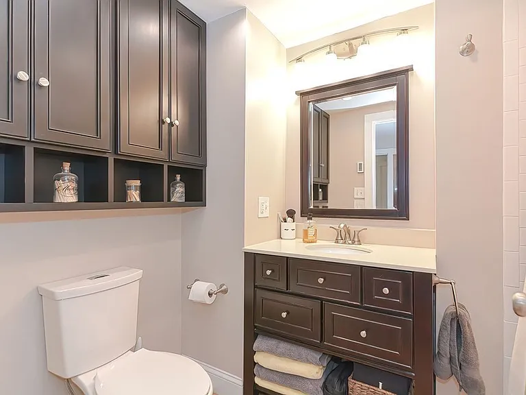 205 Webster St #1 — Photo 15