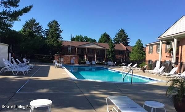 1st image of 215 Logsdon Ct