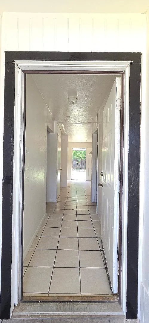 4 bed, 1750 sqft, $2,000 — Photo 2