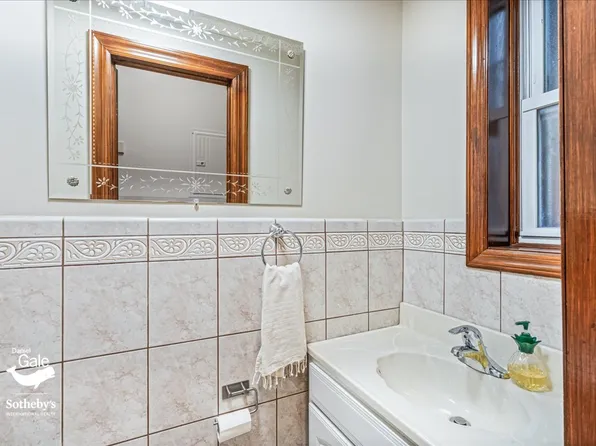 68-48 Juno Street image 18 of 46