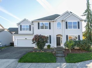 9018 SW Gravenstein Ln, Tigard, OR 97224