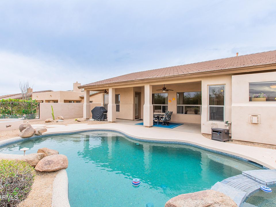 1st image of 9239 N CROWN Ridge