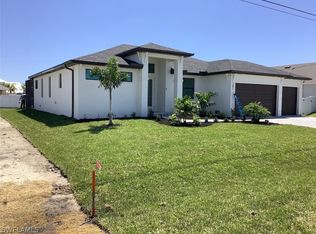 201 SW 31st Pl, Cape Coral, FL 33991