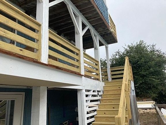 New Deck railing and stairs