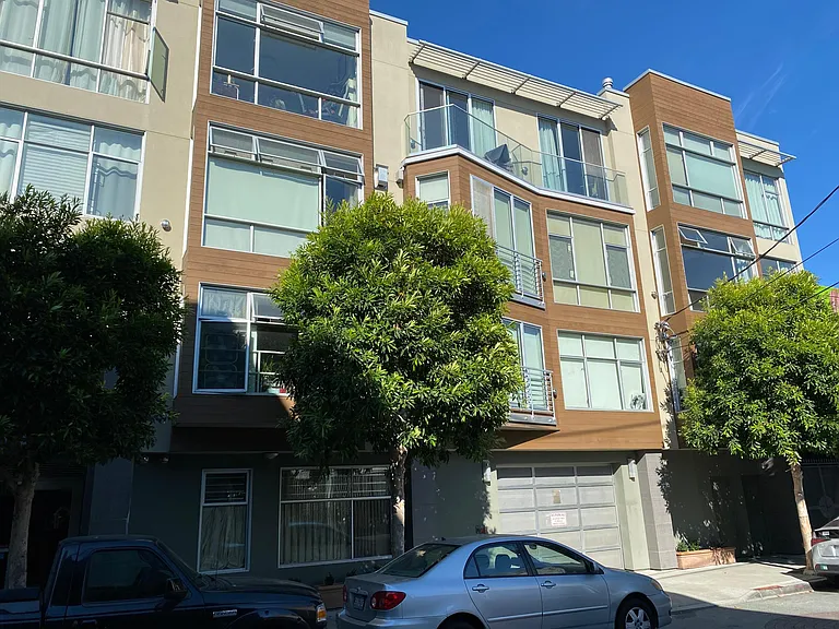 75 Moss St — Photo 17
