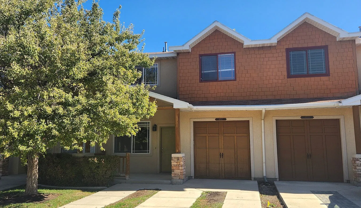 Beautiful 3 bedroom townhome in West Jordan!! — Photo 1