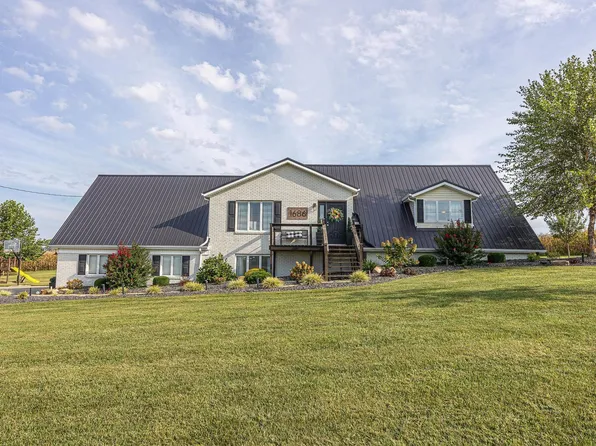 1686 W 47th St, Jasper, IN 47546