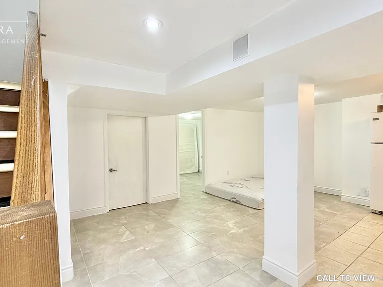 47 Lakeland Dr #2 — Photo 2
