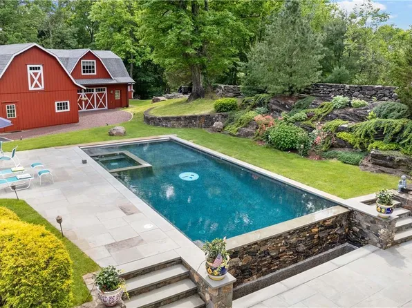 234 Westchester Avenue, Pound Ridge, NY 10576