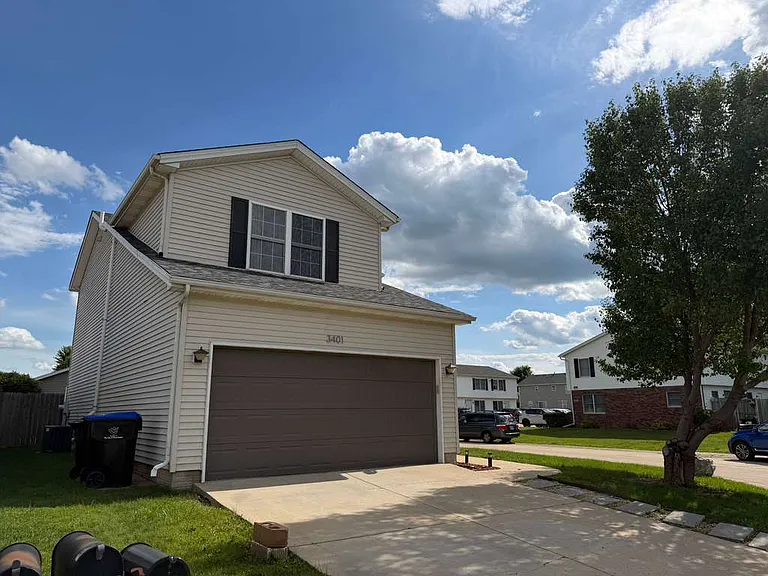 3401 McNiff Dr — Photo 2