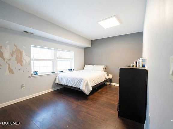 2nd image of 105 Conrad Court
