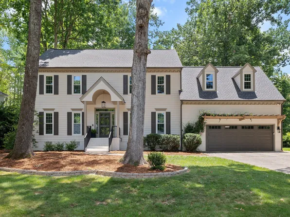 211 Kilbreck Dr, Cary, NC 27511