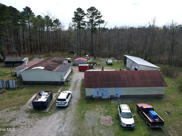 2803 Travis Road, Columbia, NC 27925