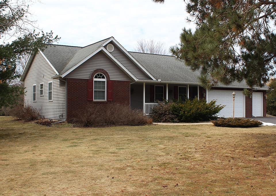 1st image of 9646 167th Street