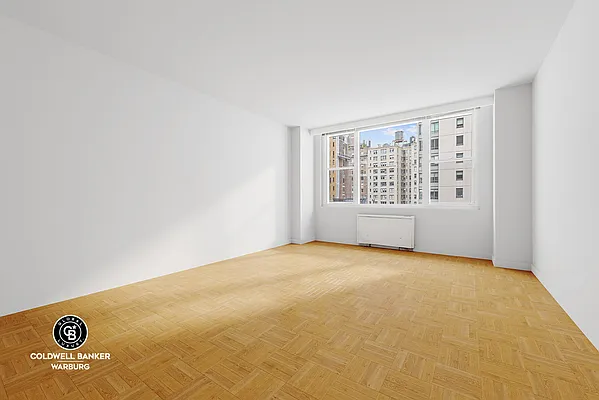 Sold by Coldwell Banker Warburg | media 14