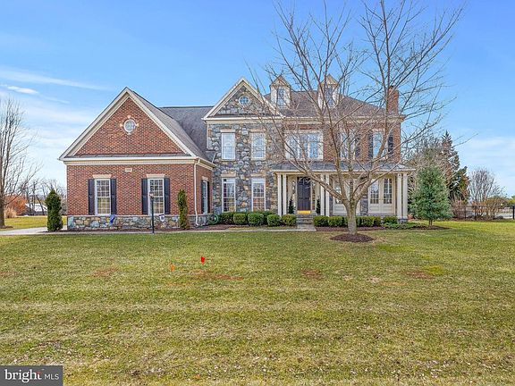 2nd image of 40349 Stiltner Ct