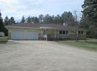 10047 Us Highway 2, Rapid River, MI 49878